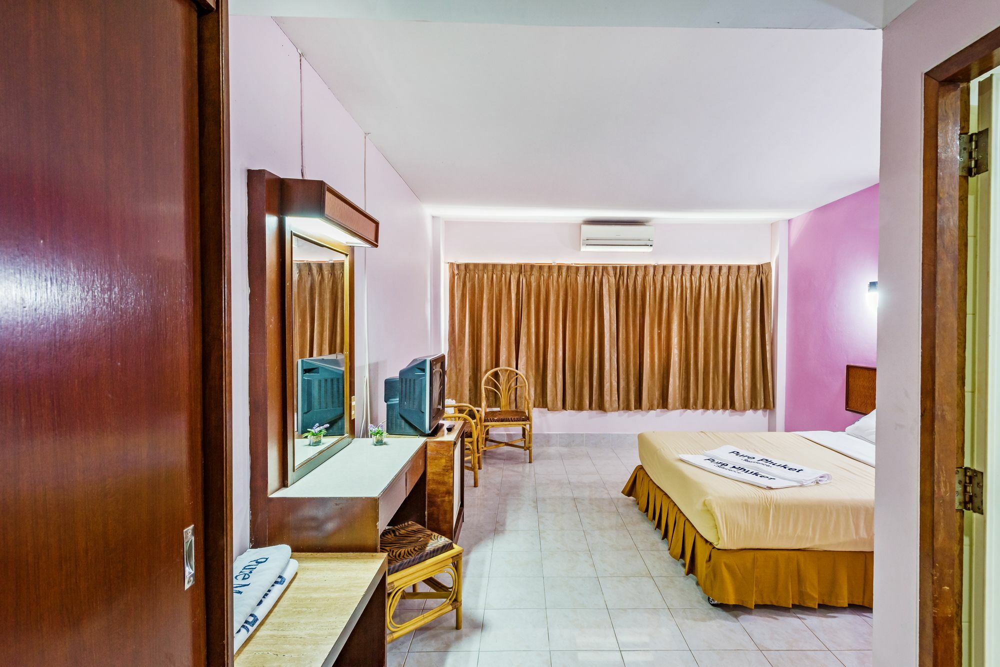 Pure Phuket Residence Экстерьер фото